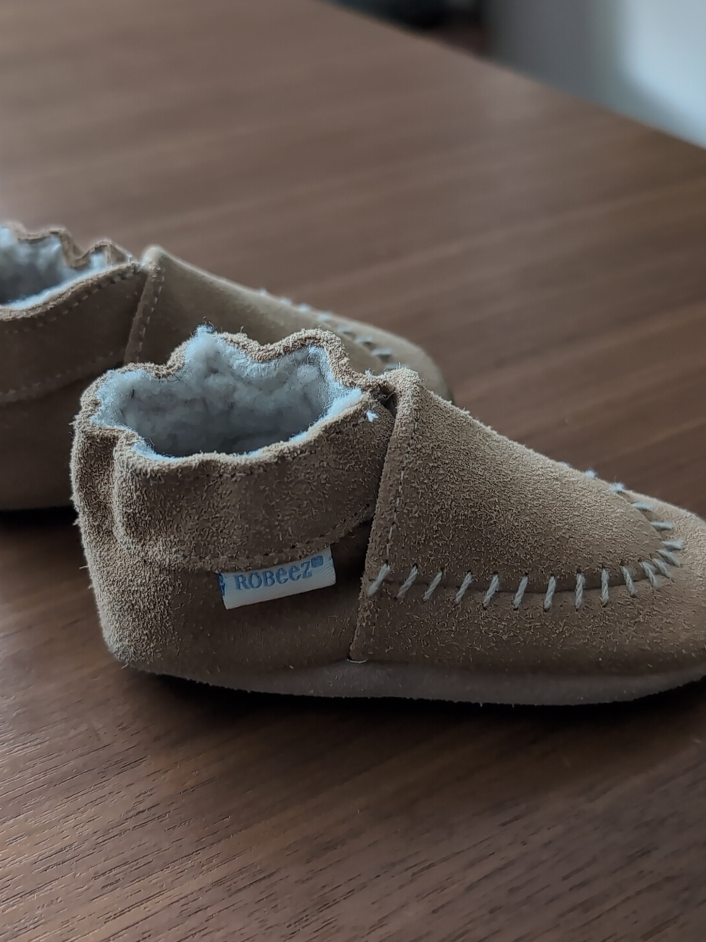 Robeez Kids' Tan Suede Soft Sole Moccasin Booties